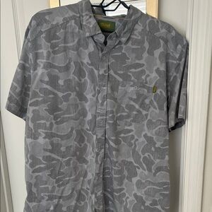 Marsh Wear Men's Gray Camo Button Down Shirt